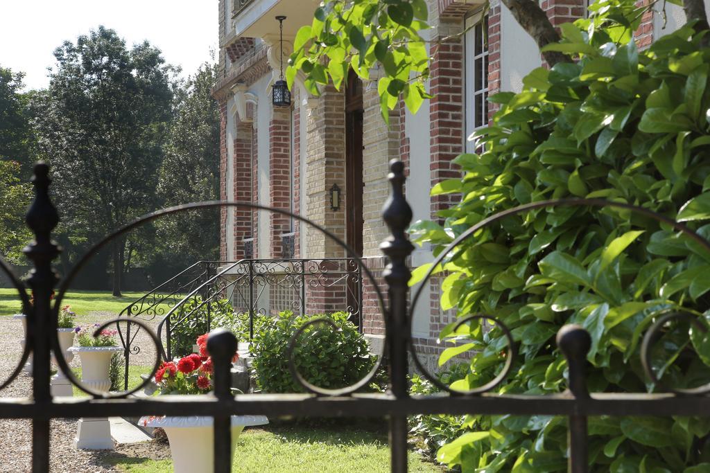 Manoir Le Mesnil Bed & Breakfast Saint-Martin-aux-Chartrains Ngoại thất bức ảnh