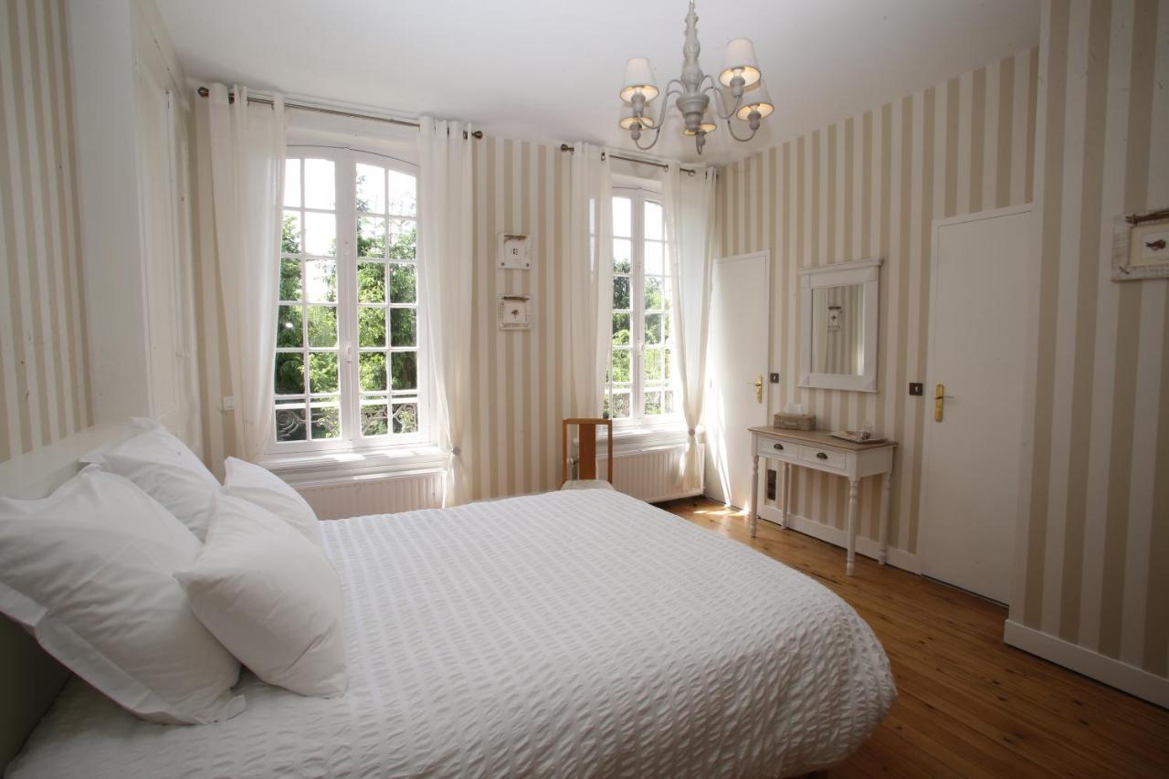 Manoir Le Mesnil Bed & Breakfast Saint-Martin-aux-Chartrains Ngoại thất bức ảnh